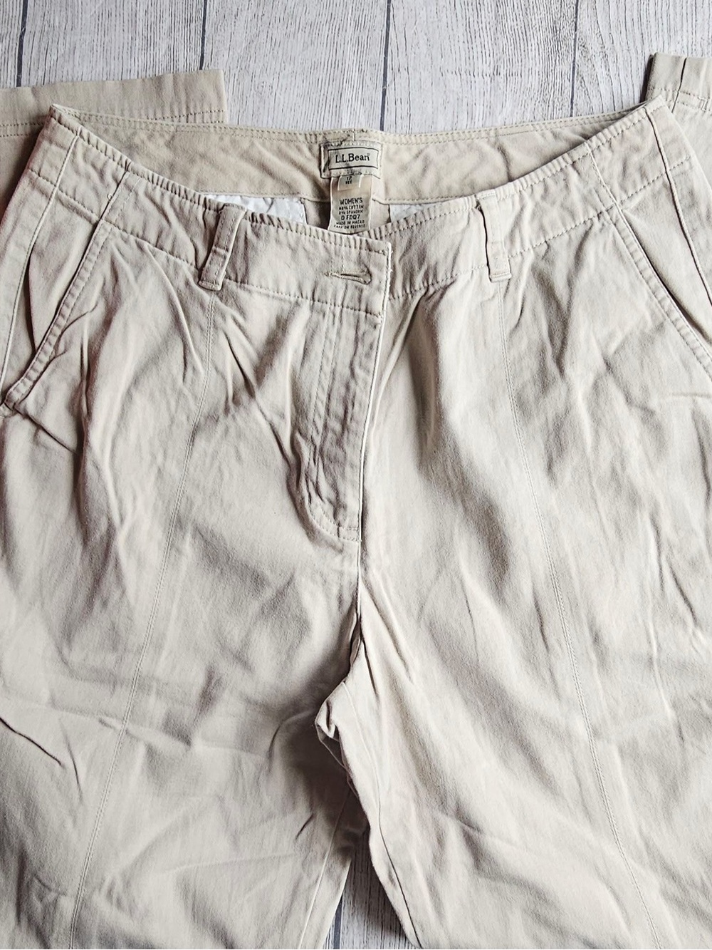 L.L. Bean Women's Khaki Pants - Cream